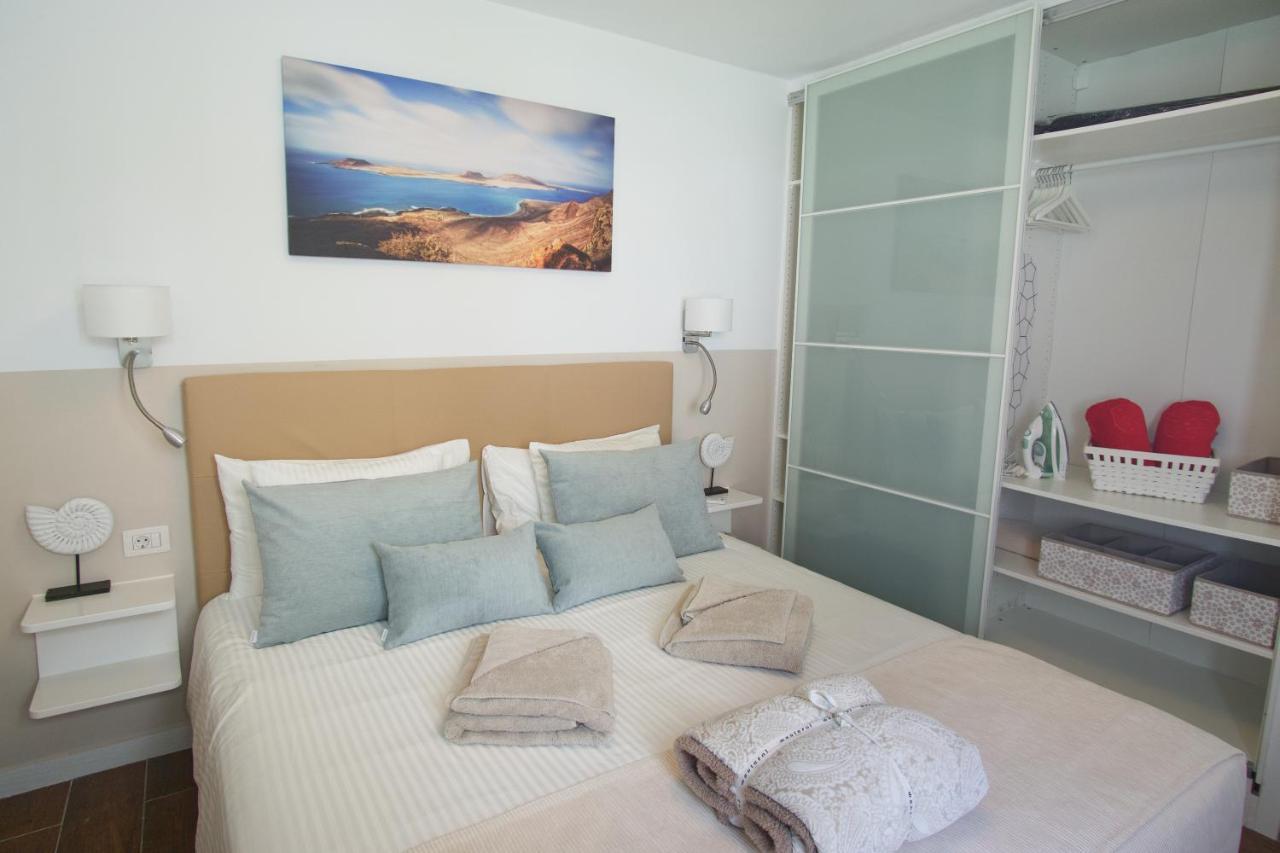 Apartment Portonovo La Paloma Amazing Sea View & Swimming Pool-Good Wifi -Free Ac- Private Parking Puerto del Carmen  Exterior foto